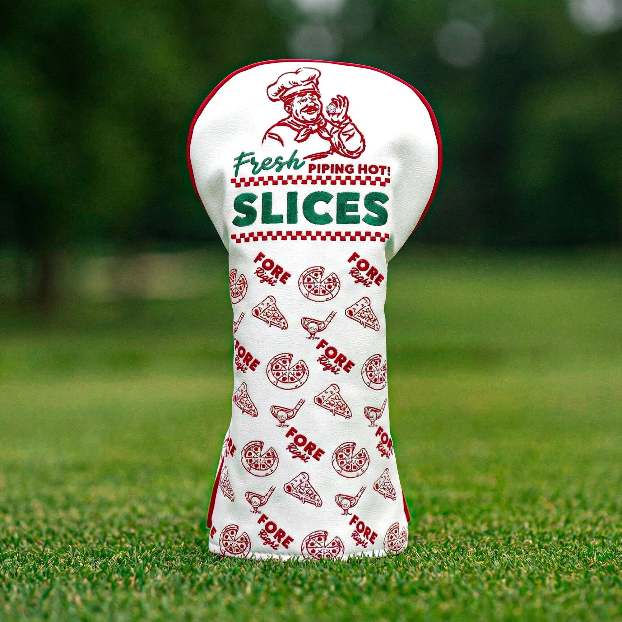 SINKING BIRDIES ドライバーカバー Fresh Slices：芝生の上に置いた使用イメージ